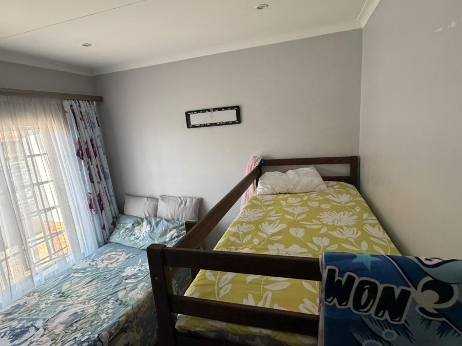 3 Bedroom Property for Sale in Waterkloof North West